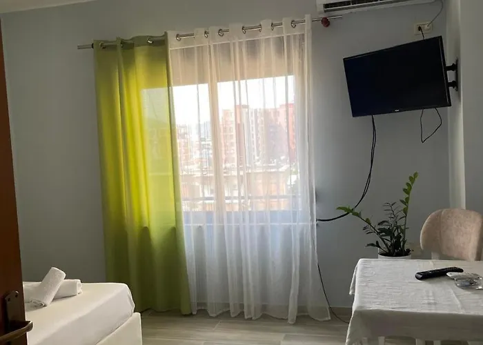 Agroni * Tirana