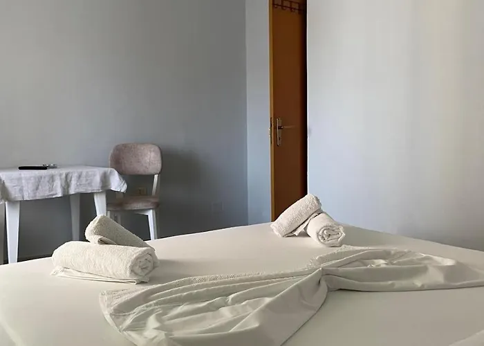 Agroni Tirana